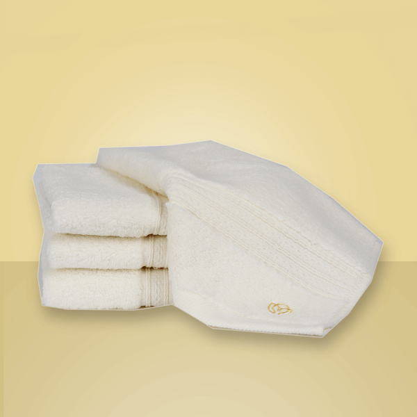 Hampton Avenue Wash Towel (Ivory)